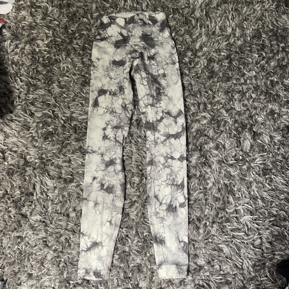 Marble lululemon leggings